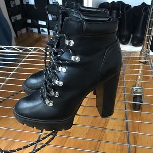 Zara ankle booties